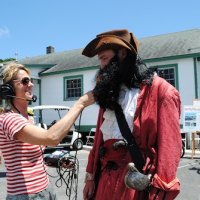 Blackbeard gets interviewed by WOVV's roving reporter Daphne Bennink. 
