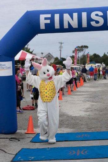 The Easter Bunny crosses the finish line!