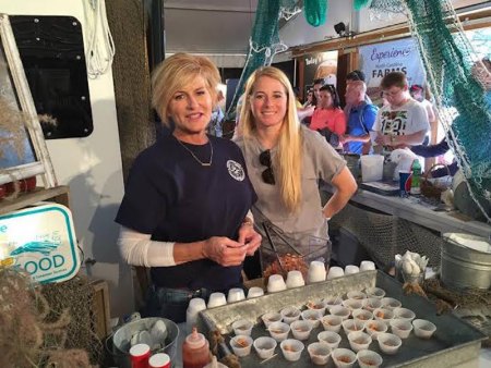 Volunteers provided fresh local seafood samples at the NC Catch booth at the 2015 State Fair.