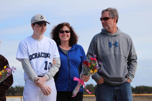 Dylan Sutton with parents, Melinda and Alan Sutton