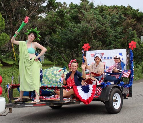 The Current's pick for Best Float! We love these American Wonder Women! 