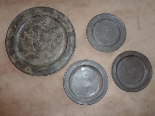 The plates are "very similar" to plates that came off Blackbeard's flagship, the Queen Anne's Revenge.