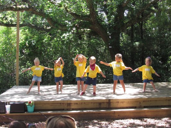 3 and 4-year old Kids' Movement class:Riely, Camryn, Chloe, Dallas, Morgan, and Lela